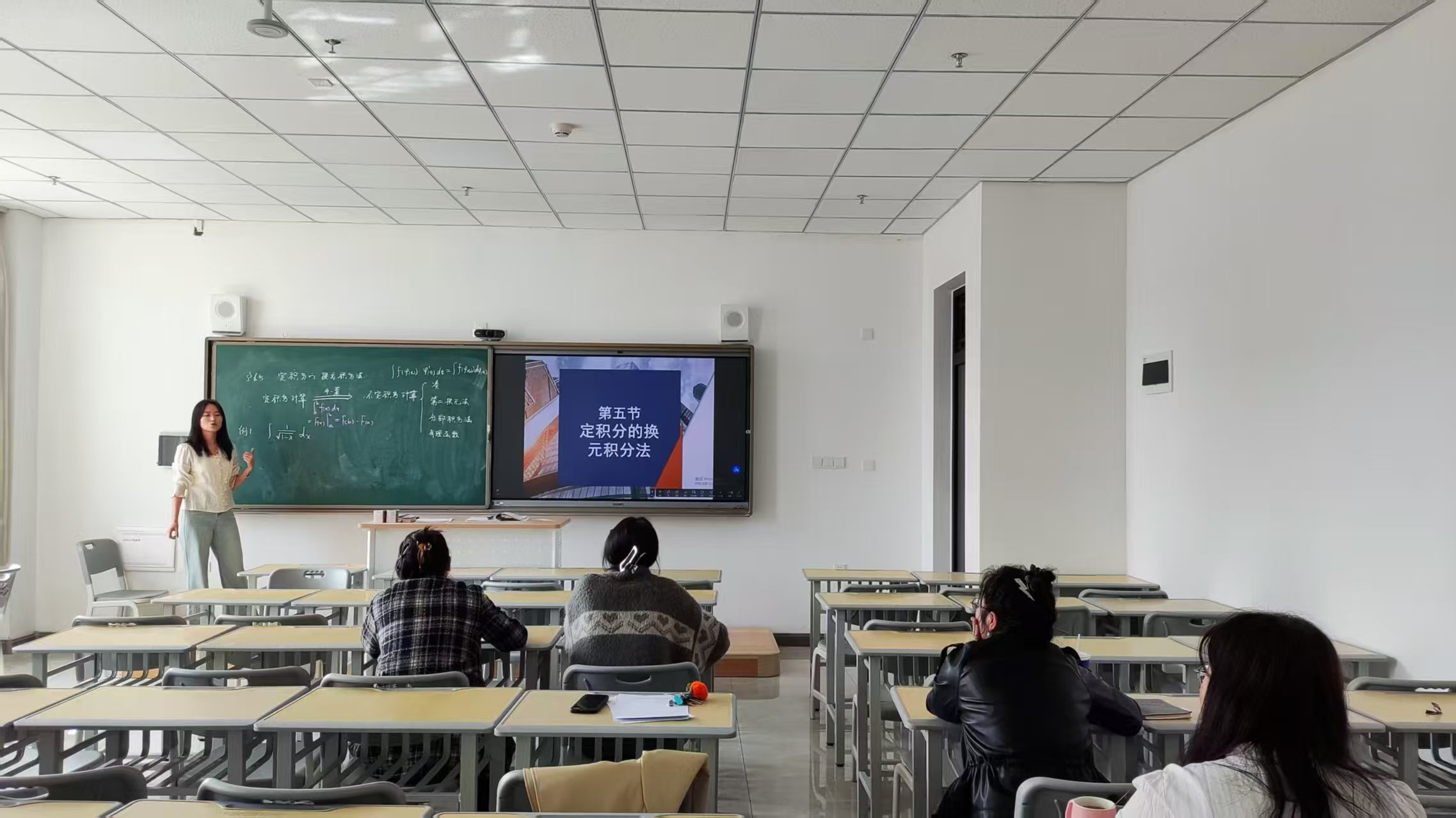 8d859a518e776612c901375e5f15171